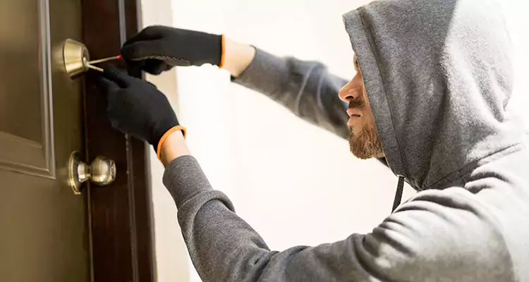 Emergency Motel Lock Repairs—Available 24/7 in Citrus Park, FL