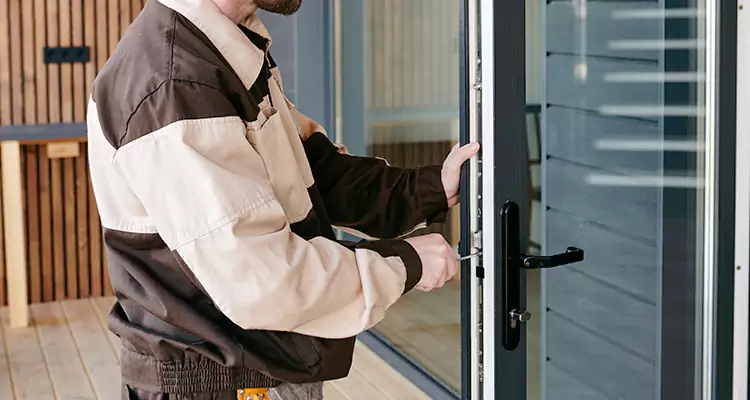 Fix Patio Screen Door Rollers in Citrus Park, FL